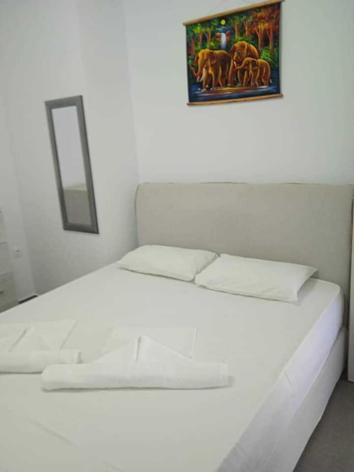 Kalymnos Platy Gialos Mousellis Makis Apartments Panormos  Exteriör bild
